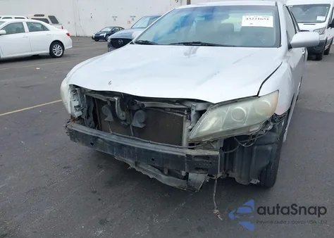 2009 Toyota Camry Se z USA, uszkodzony, nr VIN 4T1BE46K69U404609